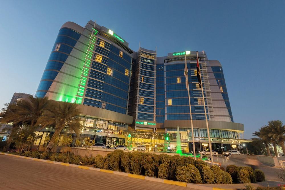 Holiday Inn Abu Dhabi Hotel — 3