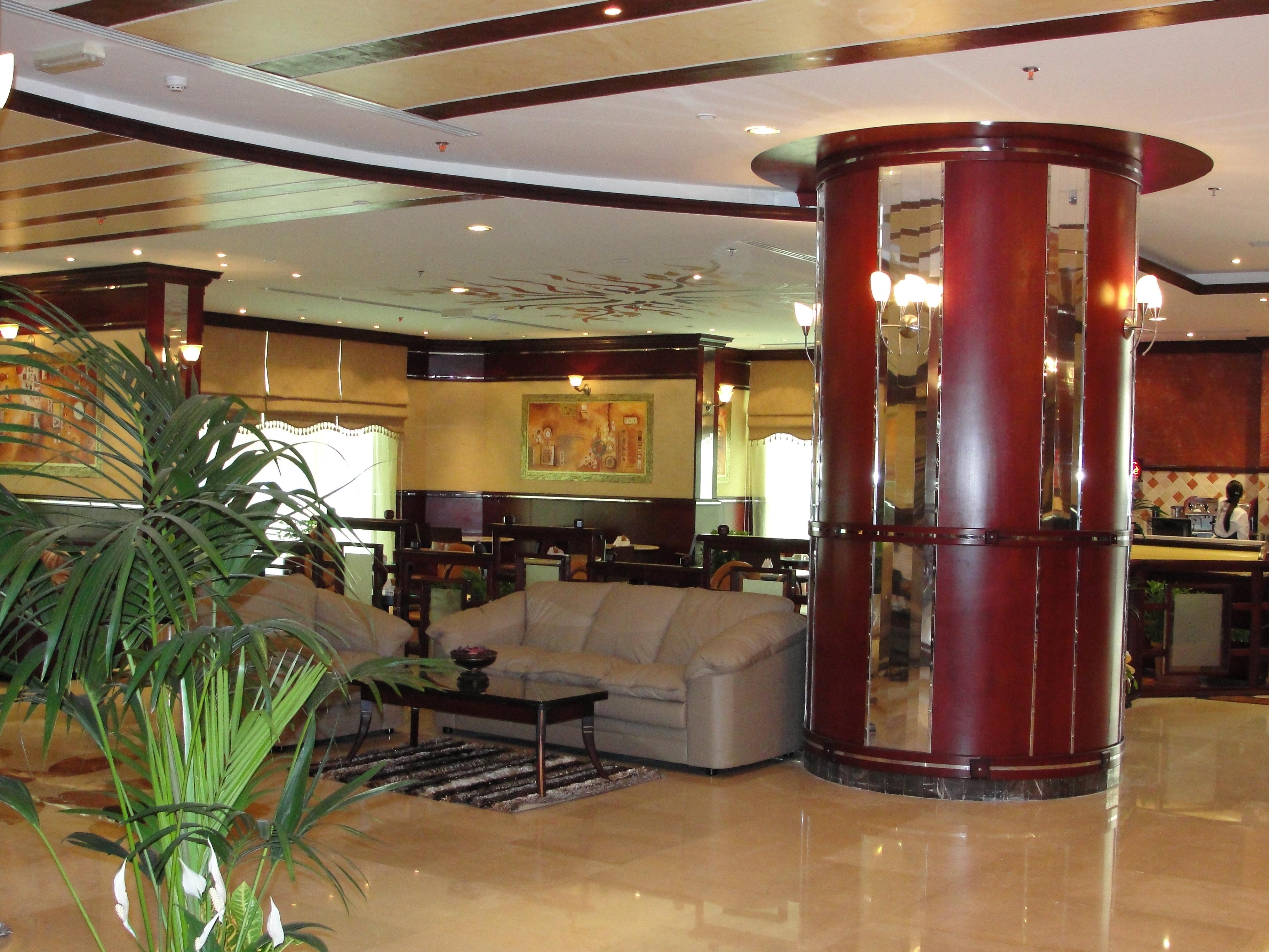 Al Bustan Tower Hotel Suites — 5