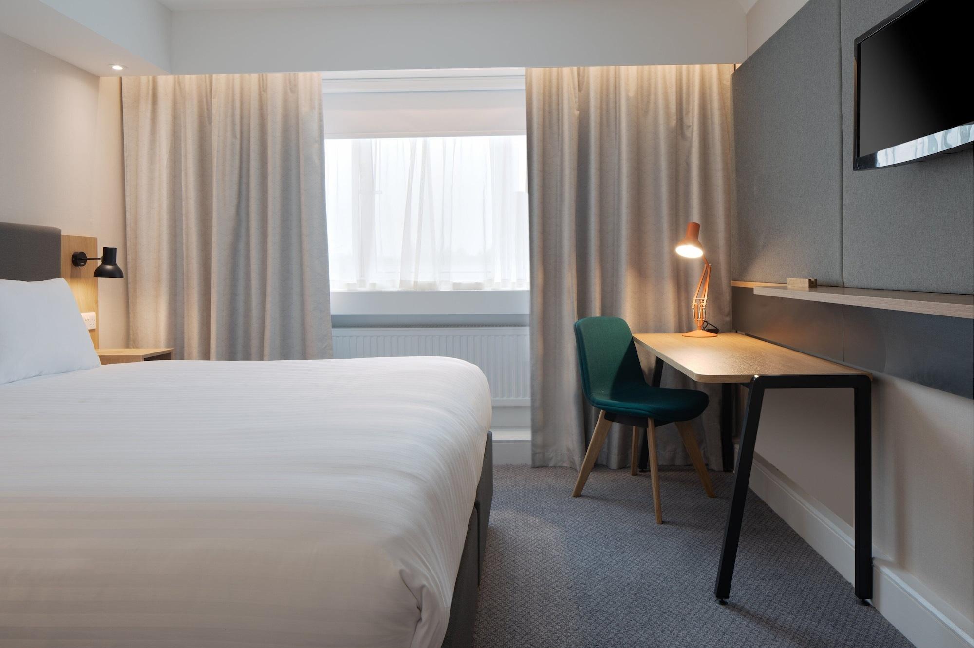 Holiday Inn Bolton Centre — 9