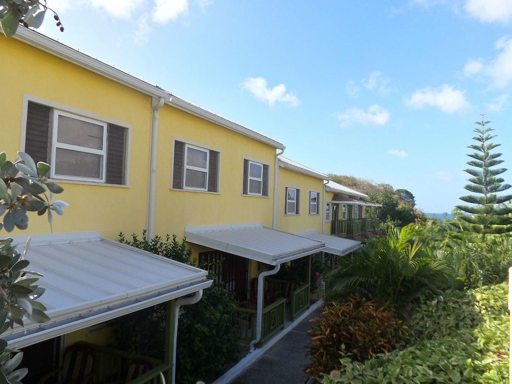 Grooms Beach Villa & Resort — 10