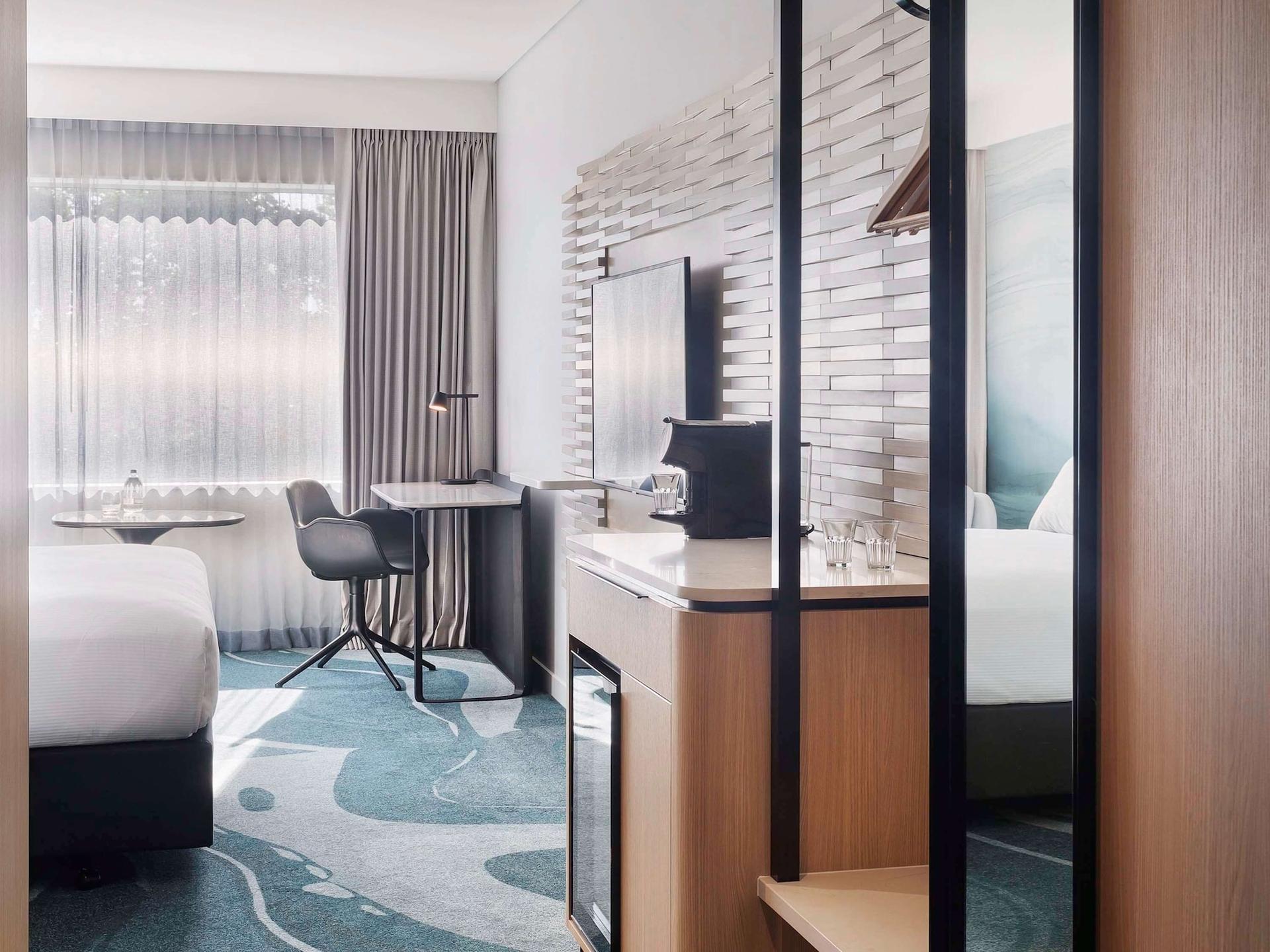 NOVOTEL HAMILTON TAINUI — 1