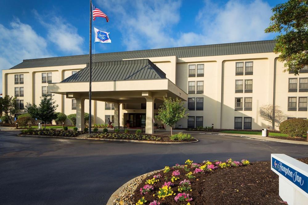 Wingate by Wyndham Cranberry — 1