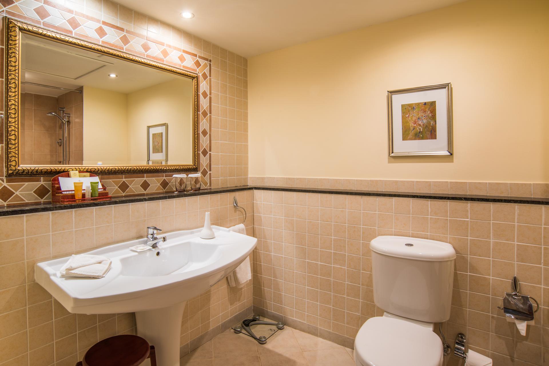 Grand Hotel Excelsior 97209 — 10