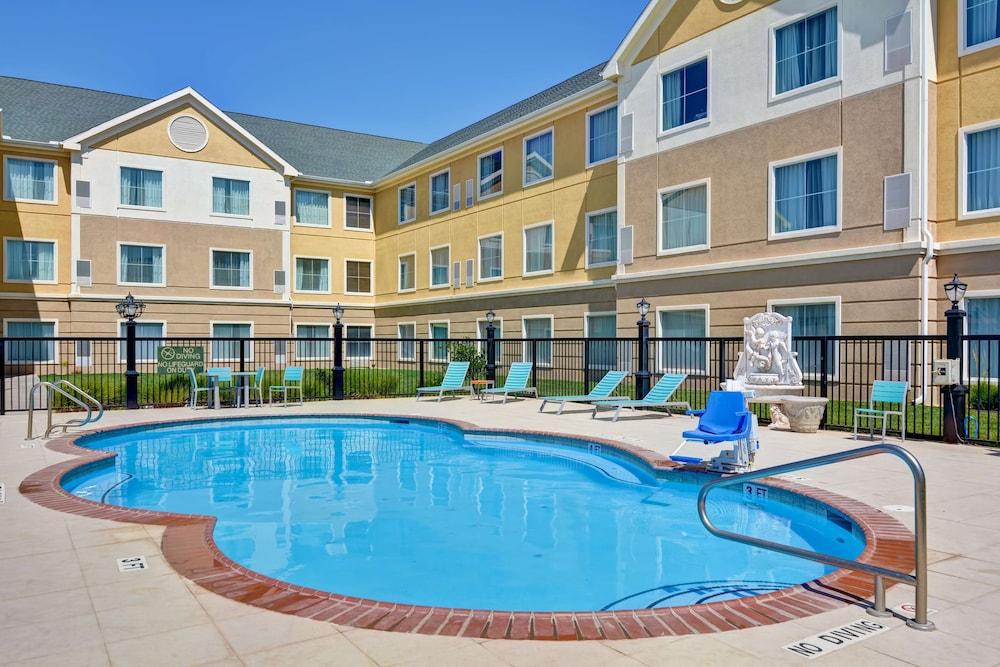 Homewood Suites By Hilton Amarillo — 2