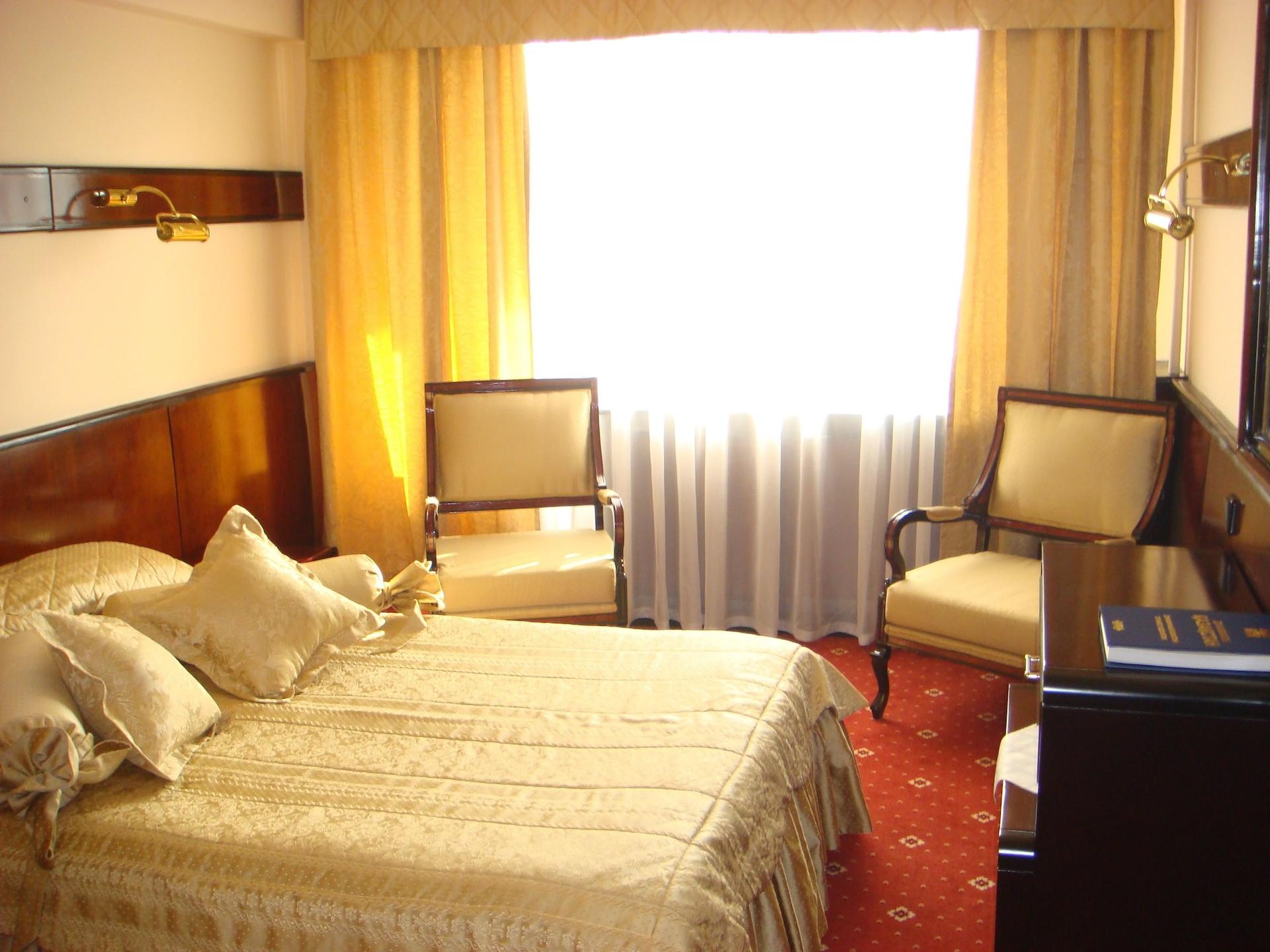 OTRAR HOTEL — 6