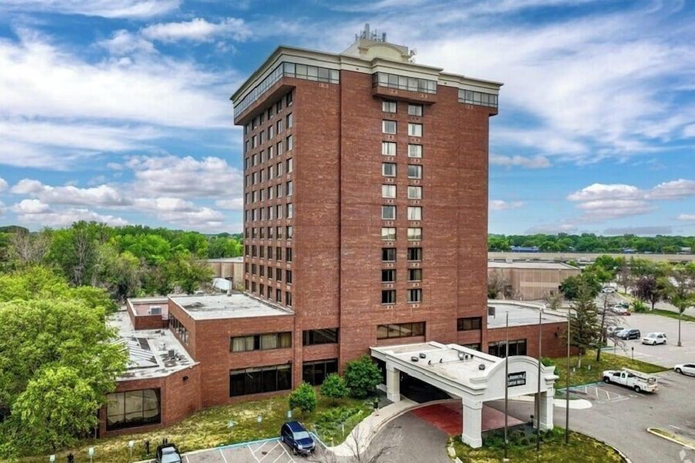 Comfort Inn Brooklyn Center, MN — 7
