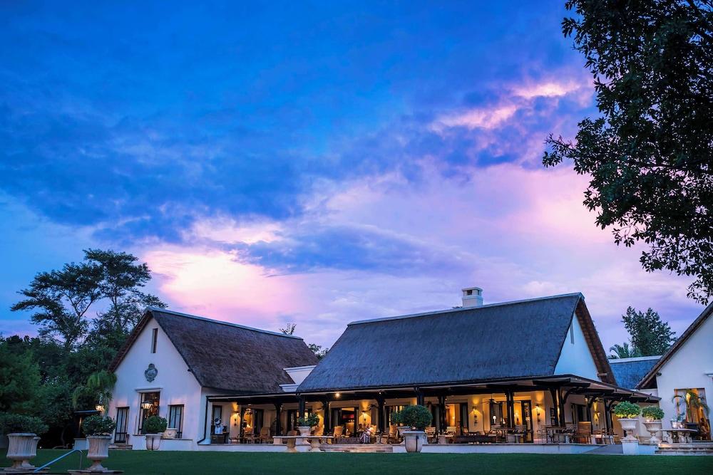 THE ROYAL LIVINGSTONE VICTORIA FALLS ZAMBIA HOTEL BY ANANTARA