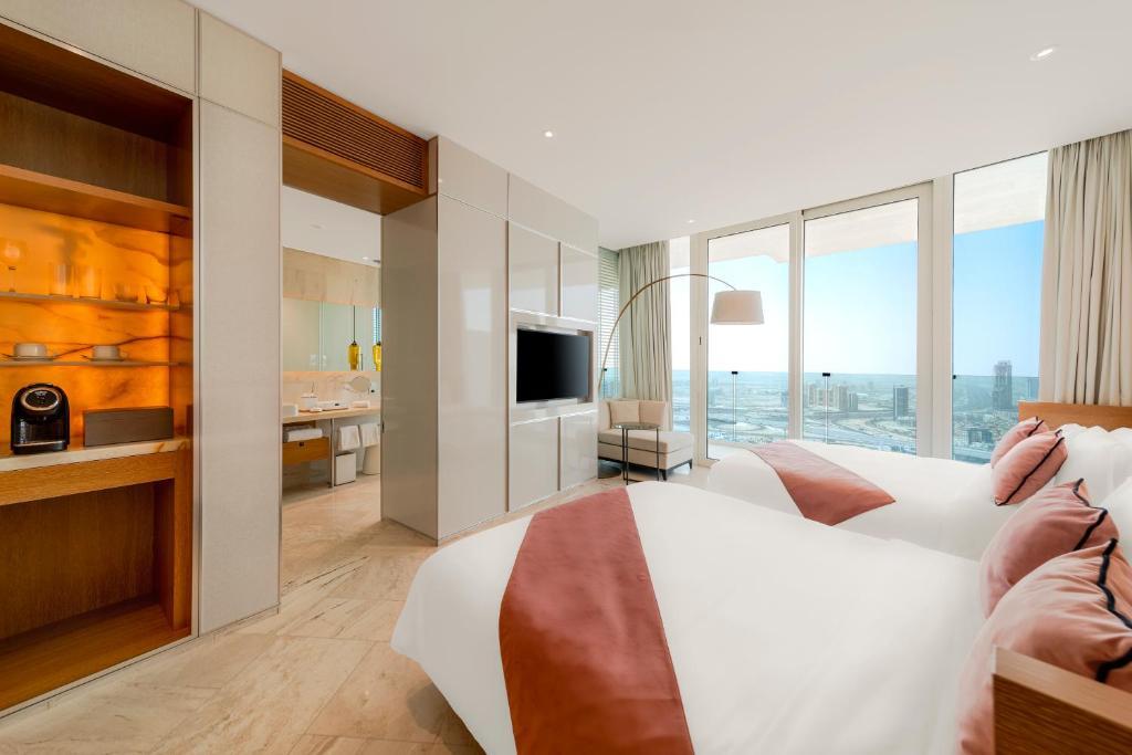 FIVE Jumeirah Village Hotel — 10