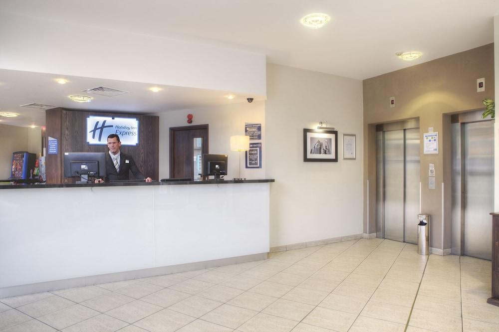 EXPRESS BY HOLIDAY INN GLASGOW THEATRELAND — 4