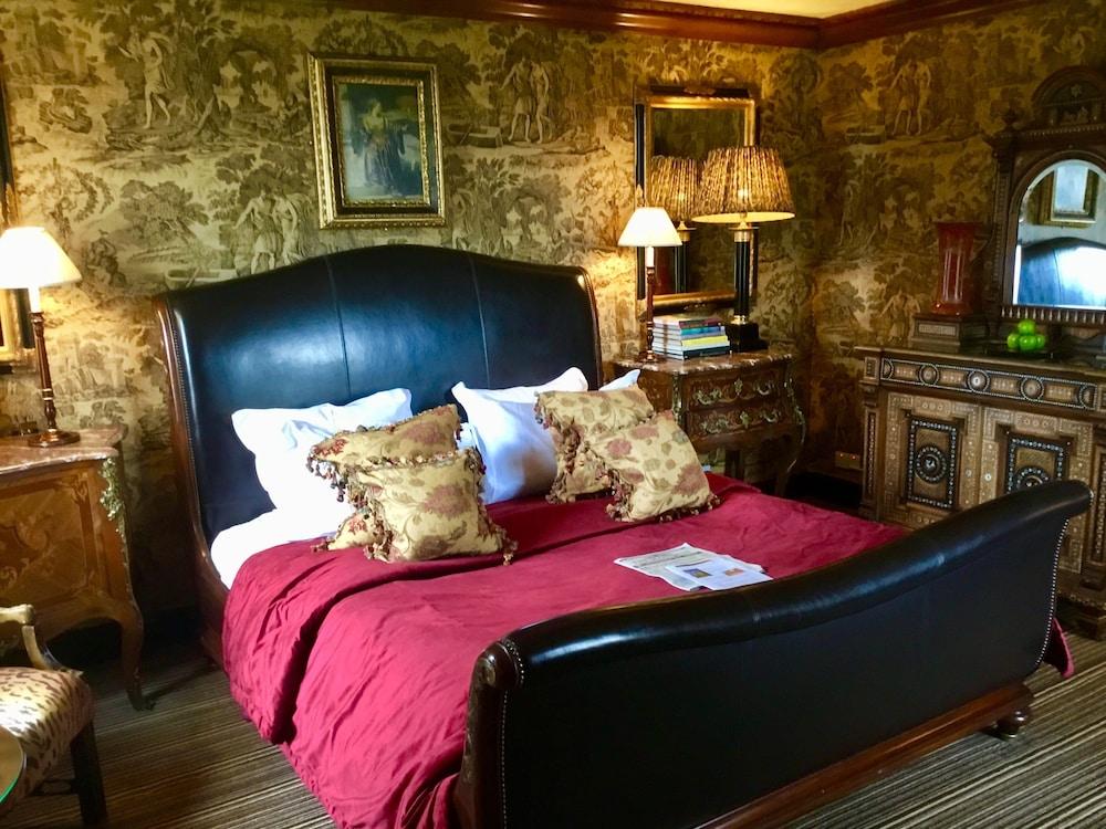 Prestonfield House — 6