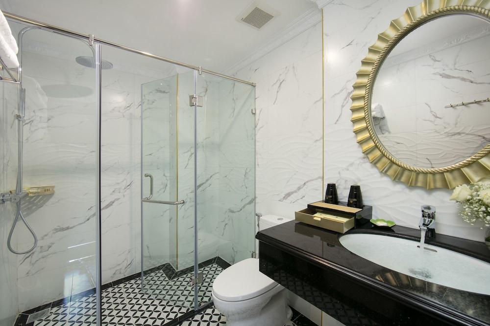 Royal Holiday Hanoi Hotel — 5