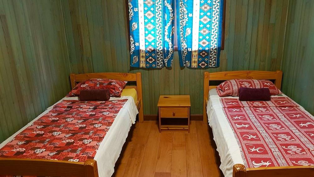 Moorea Surf Bed and Breakfast - Hostel — 6