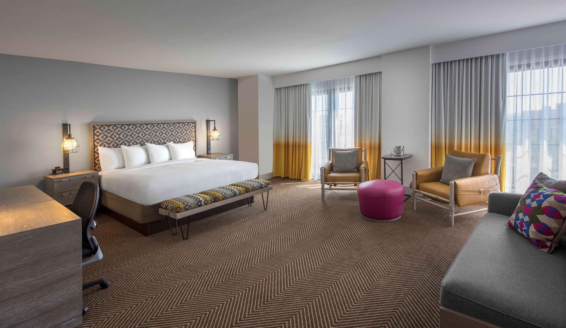 Doubletree By Hilton Austin — 8