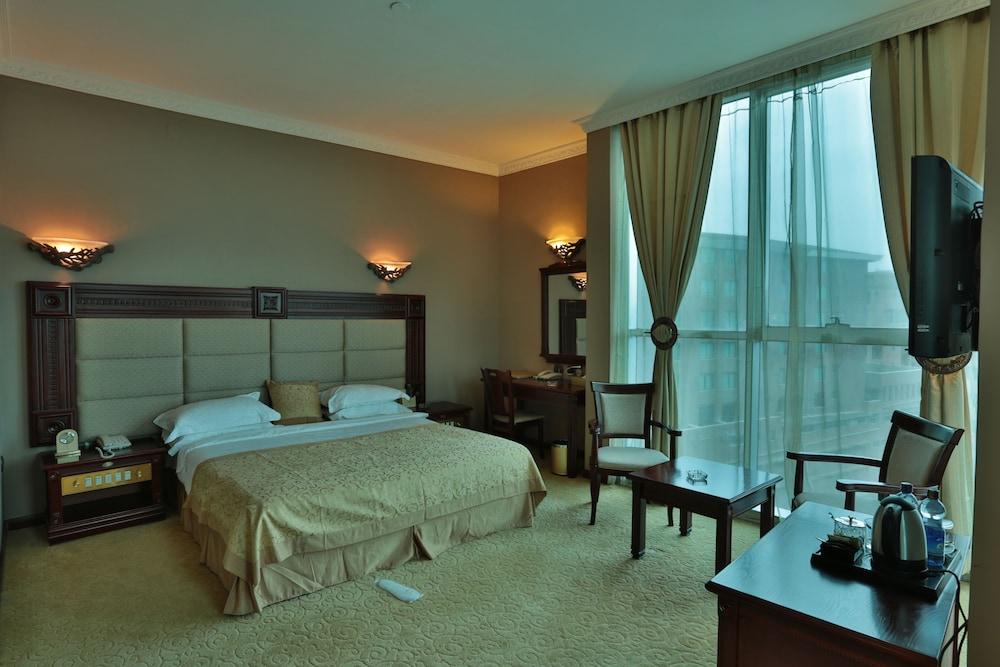Friendship International Hotel — 7