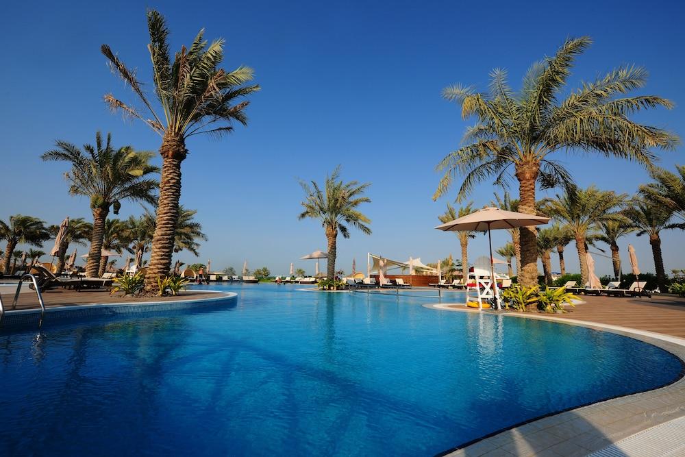 Al Bander Hotel & Resort 2434 — 1