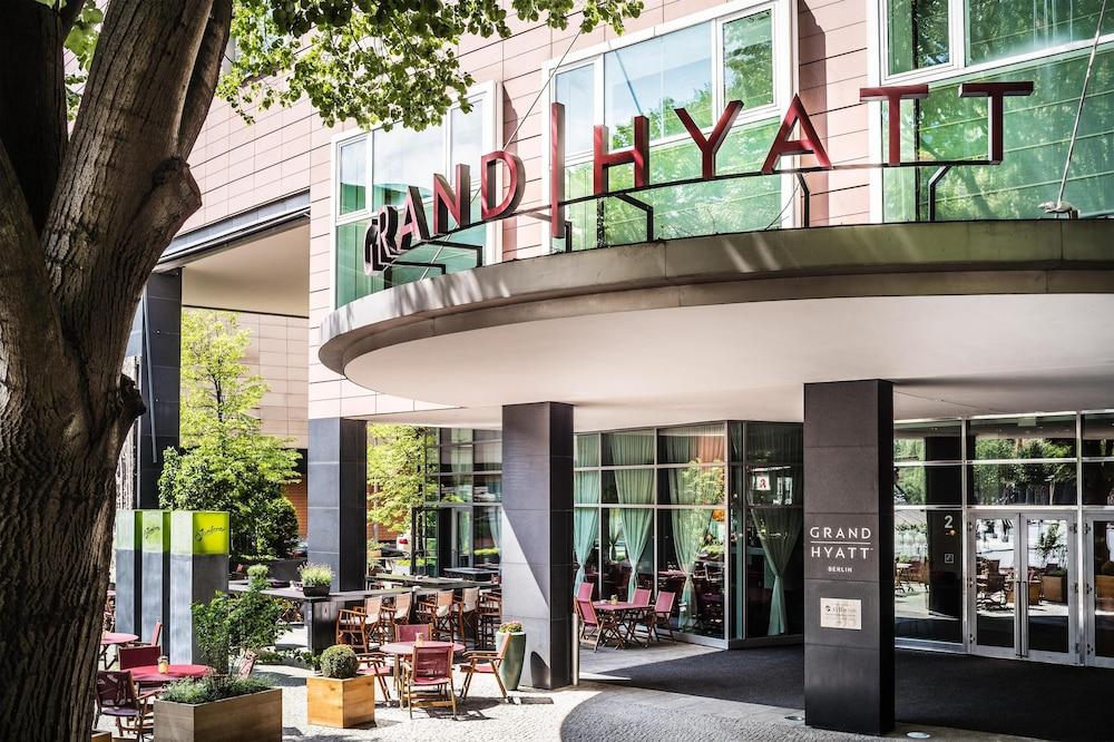 GRAND HYATT BERLIN — 2