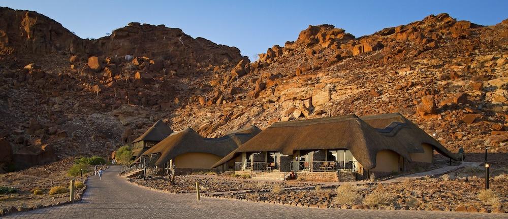 TWYFELFONTEIN COUNTRY LODGE(T) — 1