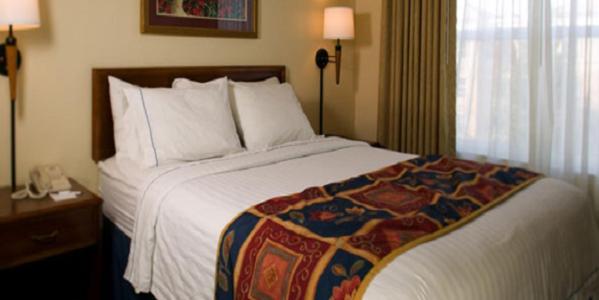 Hawthorn Suites by Wyndham Fort Wayne — 5