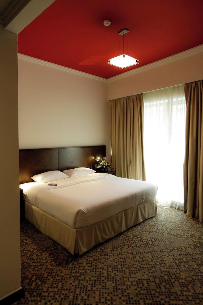 Mena Aparthotel — 8