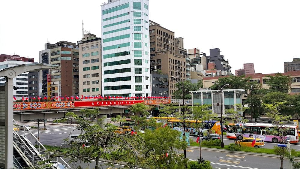 RELITE HOTEL TAIPEI(EX. LILAI HOTEL) 884715 — 1