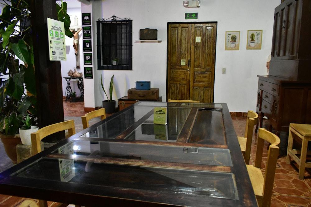 La Casa de Mamapan — 1