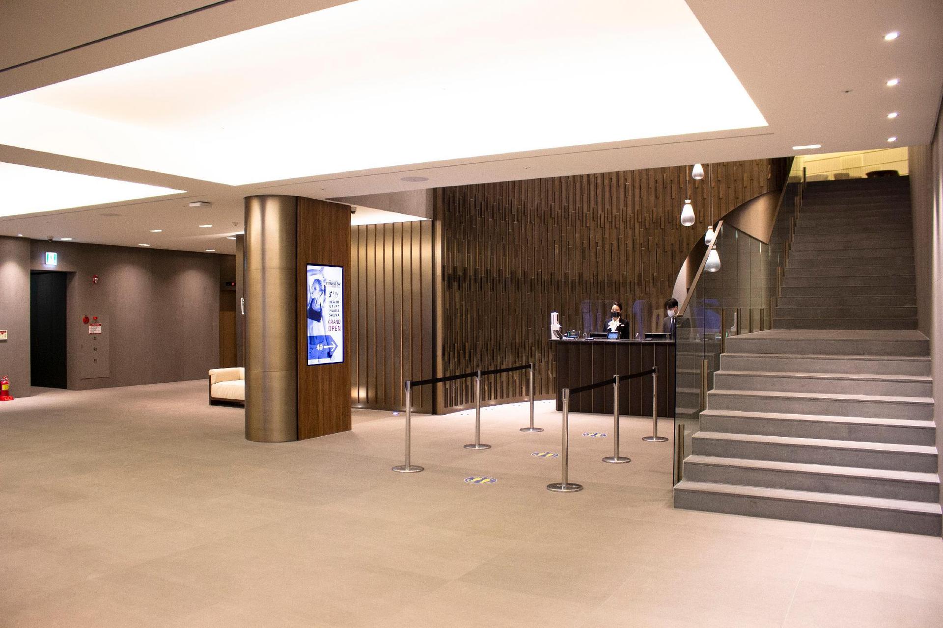 Koreana Hotel — 7