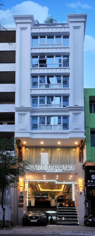 White Lotus Hotel — 1