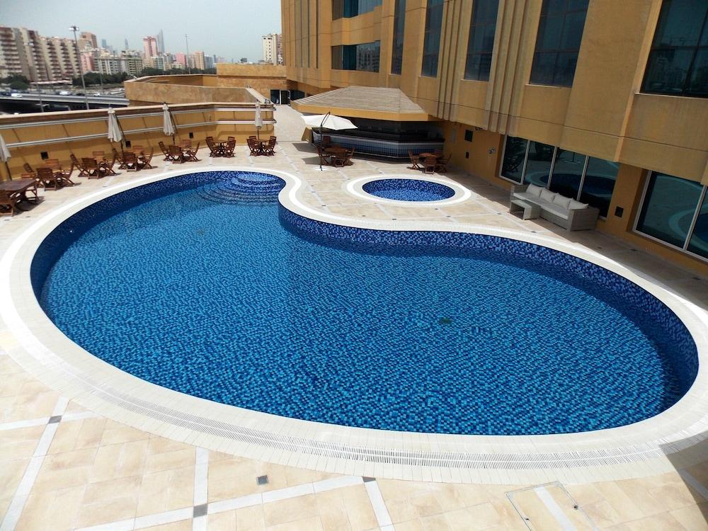 MILLENNIUM HOTEL AND CONVENTION CENTRE KUWAIT — 4