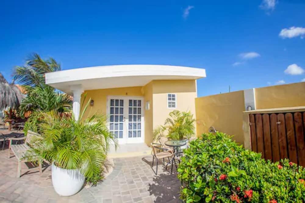 ARUBA TROPIC APARTMENTS — 1
