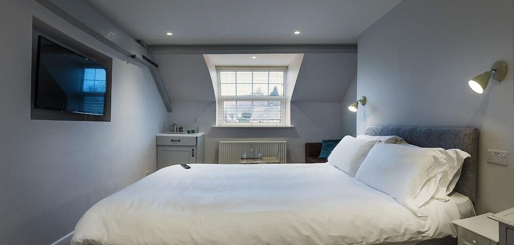 Wild Garlic Restaurant &amp; Rooms — 7