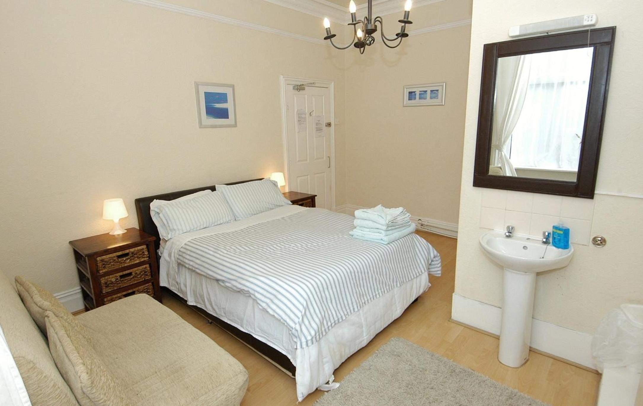 The Cara Guesthouse — 9