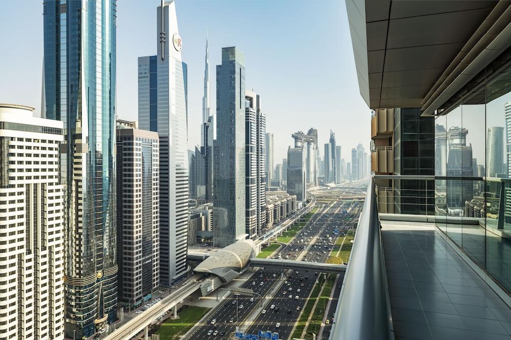 Four Points by Sheraton Sheikh Zayed Road — 1