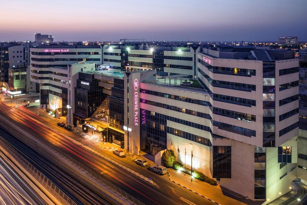 Crowne Plaza Dubai - Deira — 4