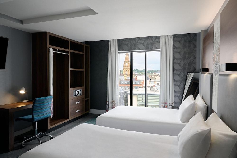 ALOFT LIVERPOOL — 7