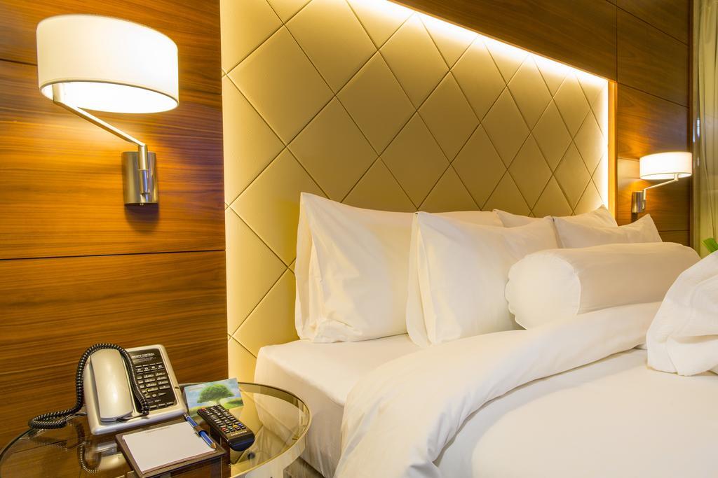 LIBERTY CENTRAL SAIGON RIVERSIDE HOTEL — 1