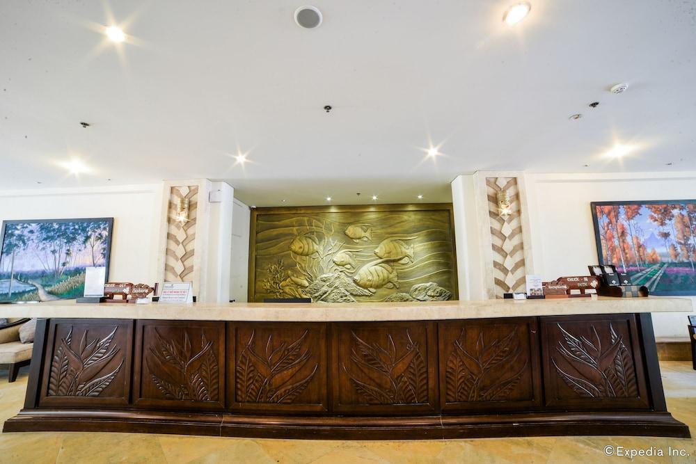 Olalani Resort and Condotel — 10