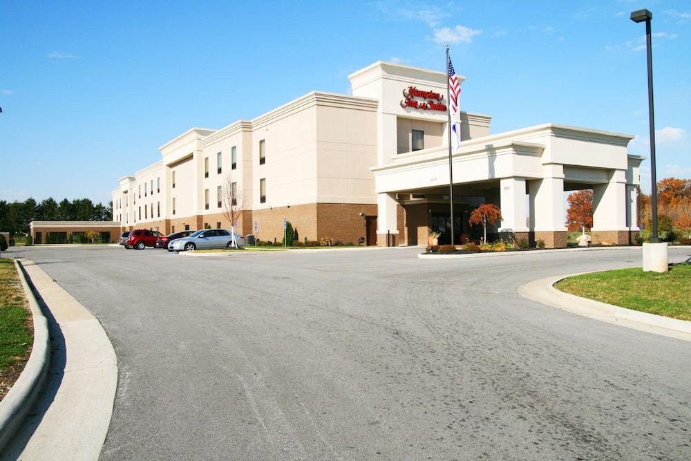 Hampton Inn & Suites Fremont — 5