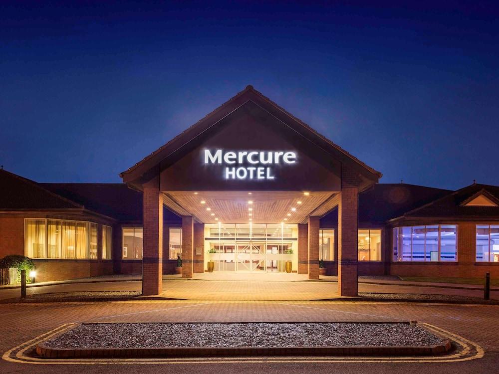 Mercure Daventry Court Hotel — 1