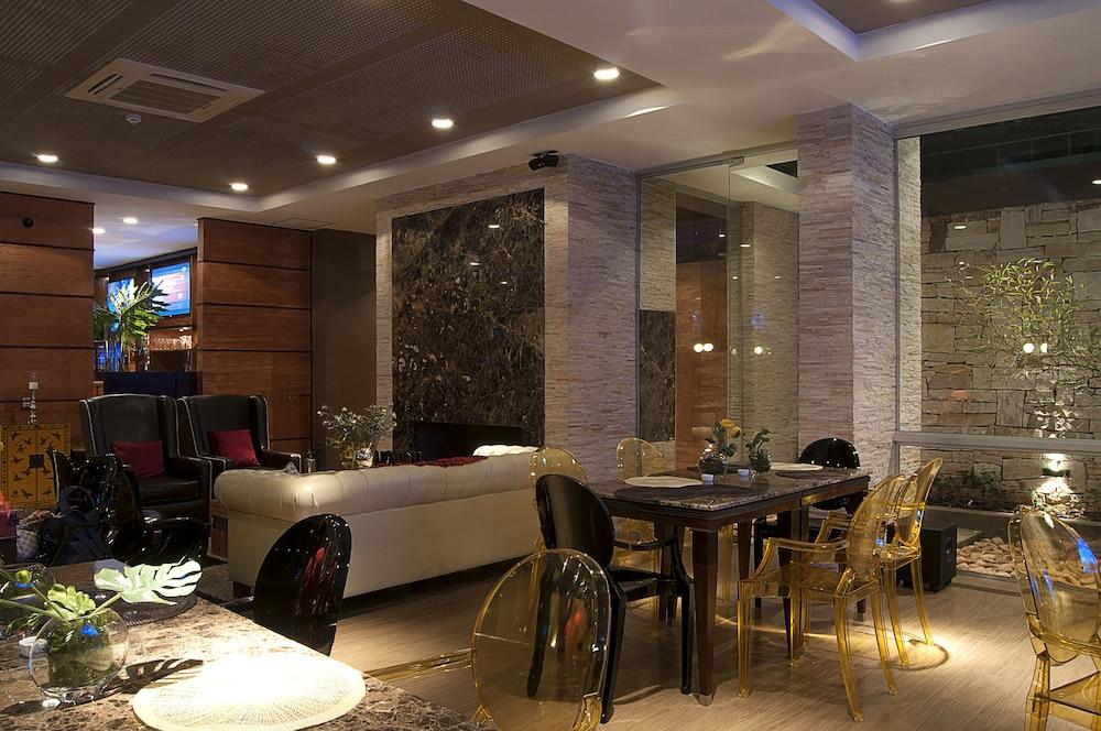 LAS VENTANAS SUITES HOTEL — 6