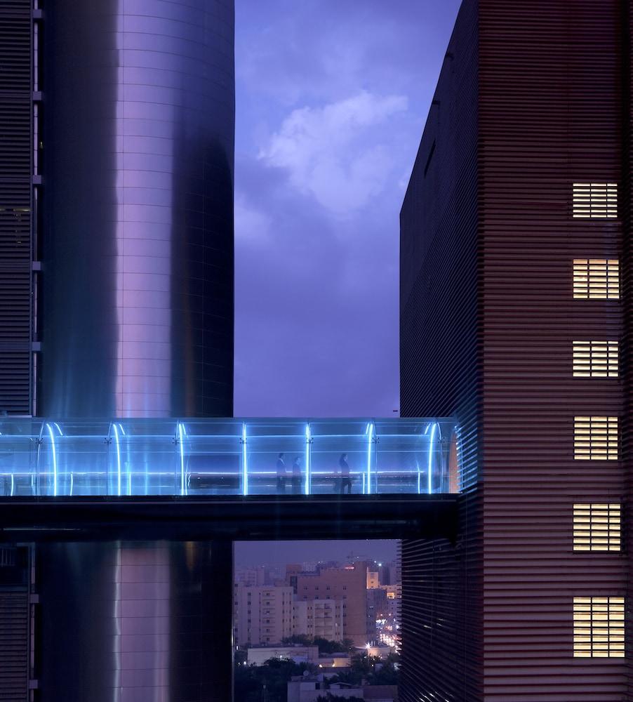 La Cigale Hotel 82174 — 5