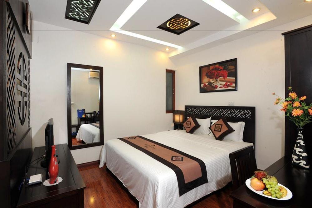 Wild Lotus Hotel — 9