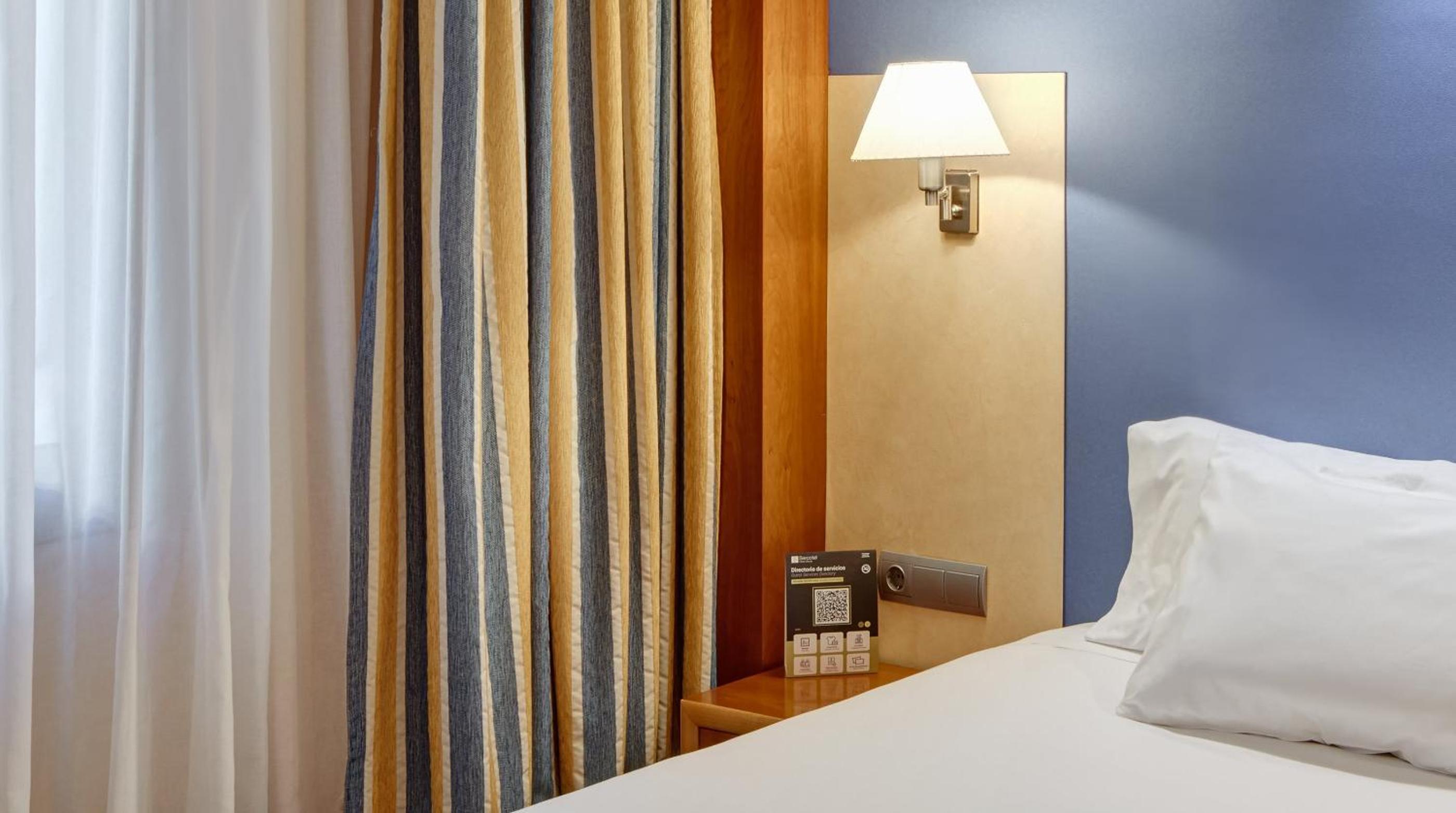 Novotel Bur Dubai — 2