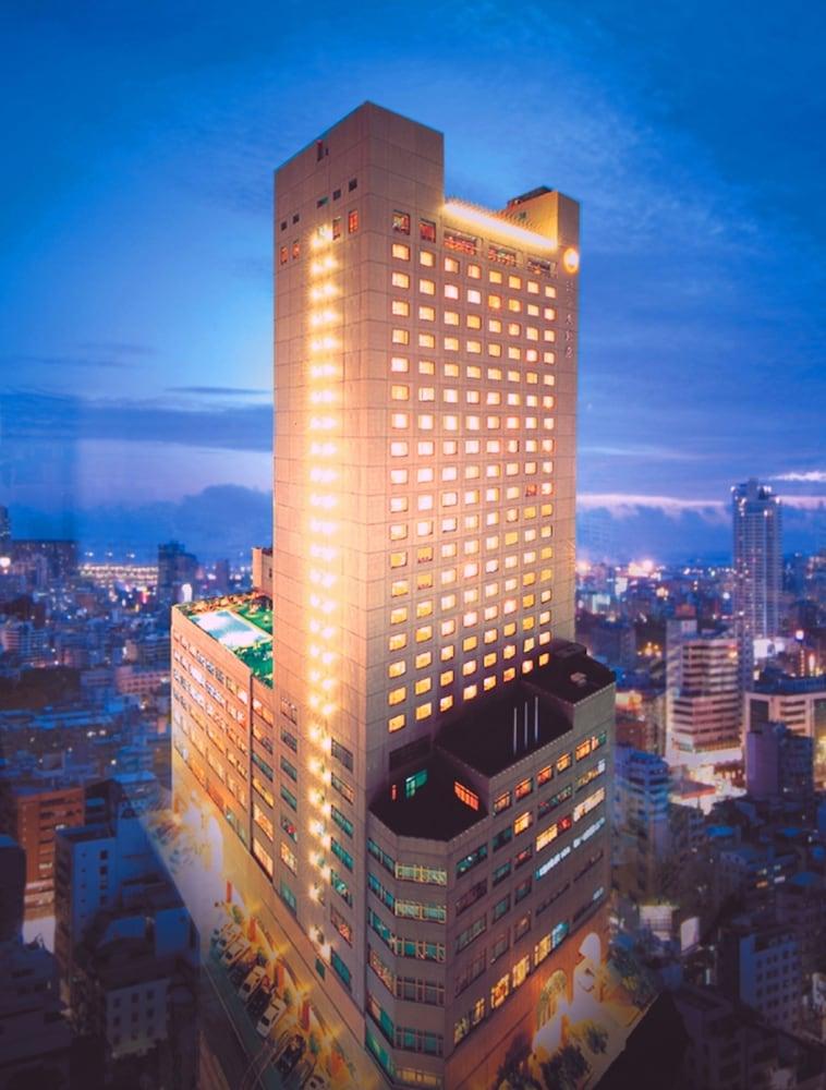 Howard Plaza Hotel Kaohsiung — 4