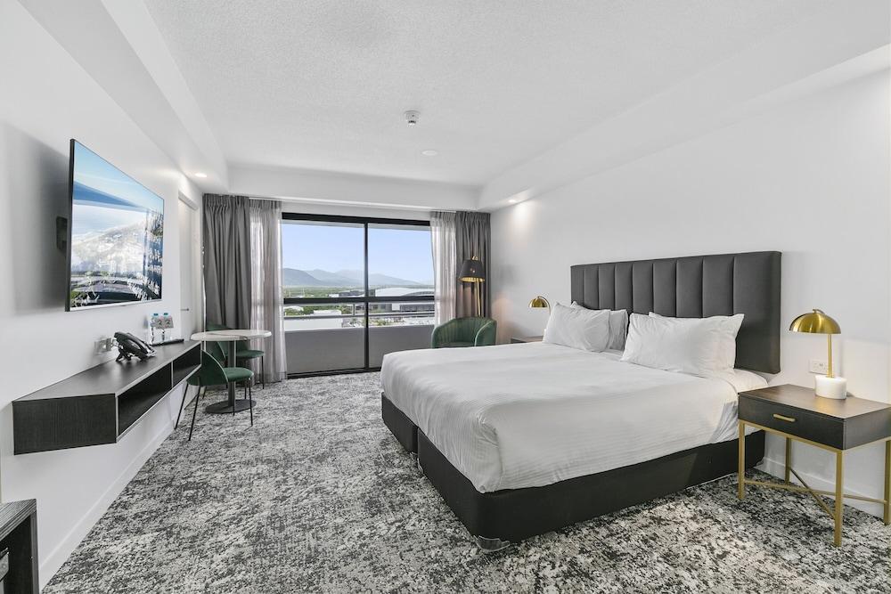 The Benson Hotel — 4