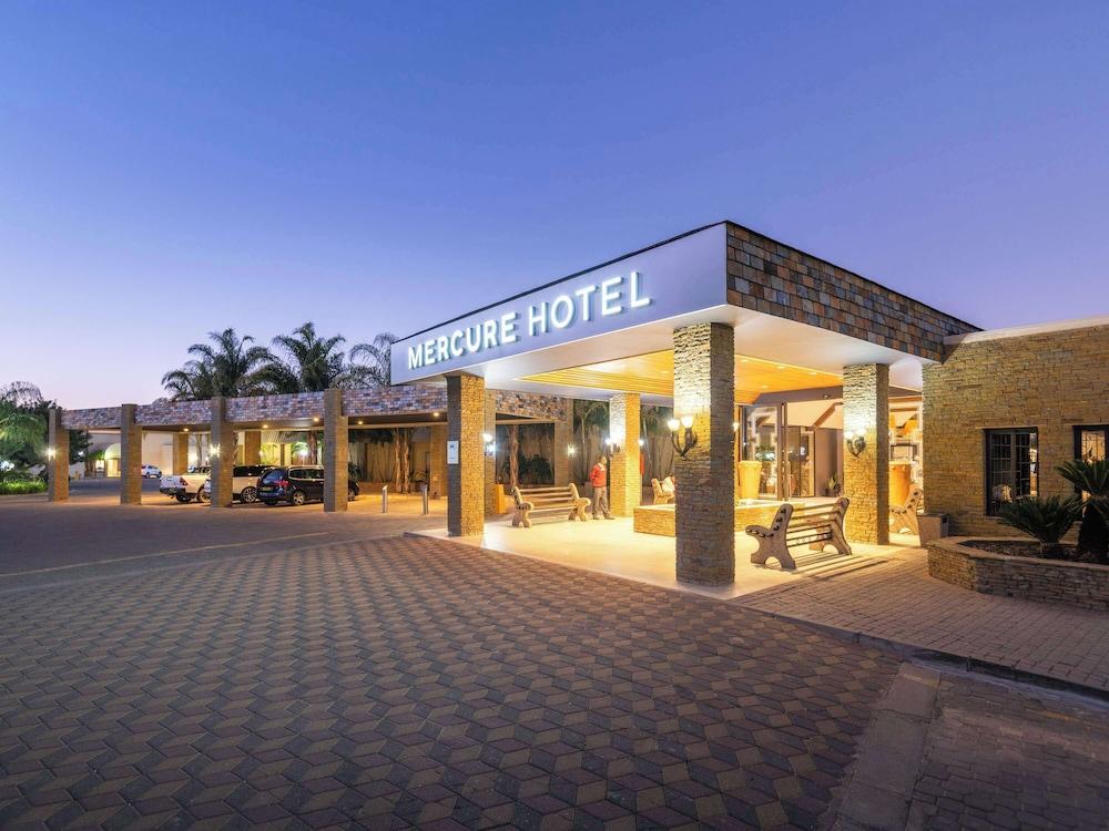 Mercure Hotel Windhoek — 1