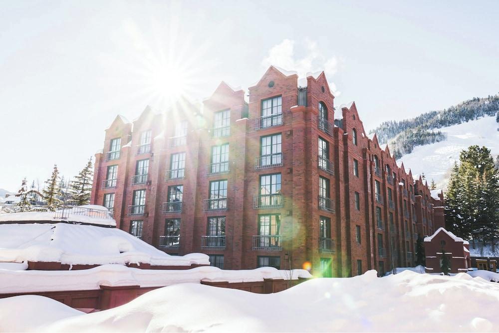 St. Regis Aspen Resort — 7