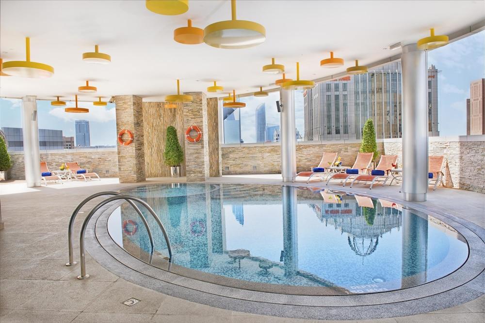 TRYP Hotel by Wyndham Abu Dhabi — 1