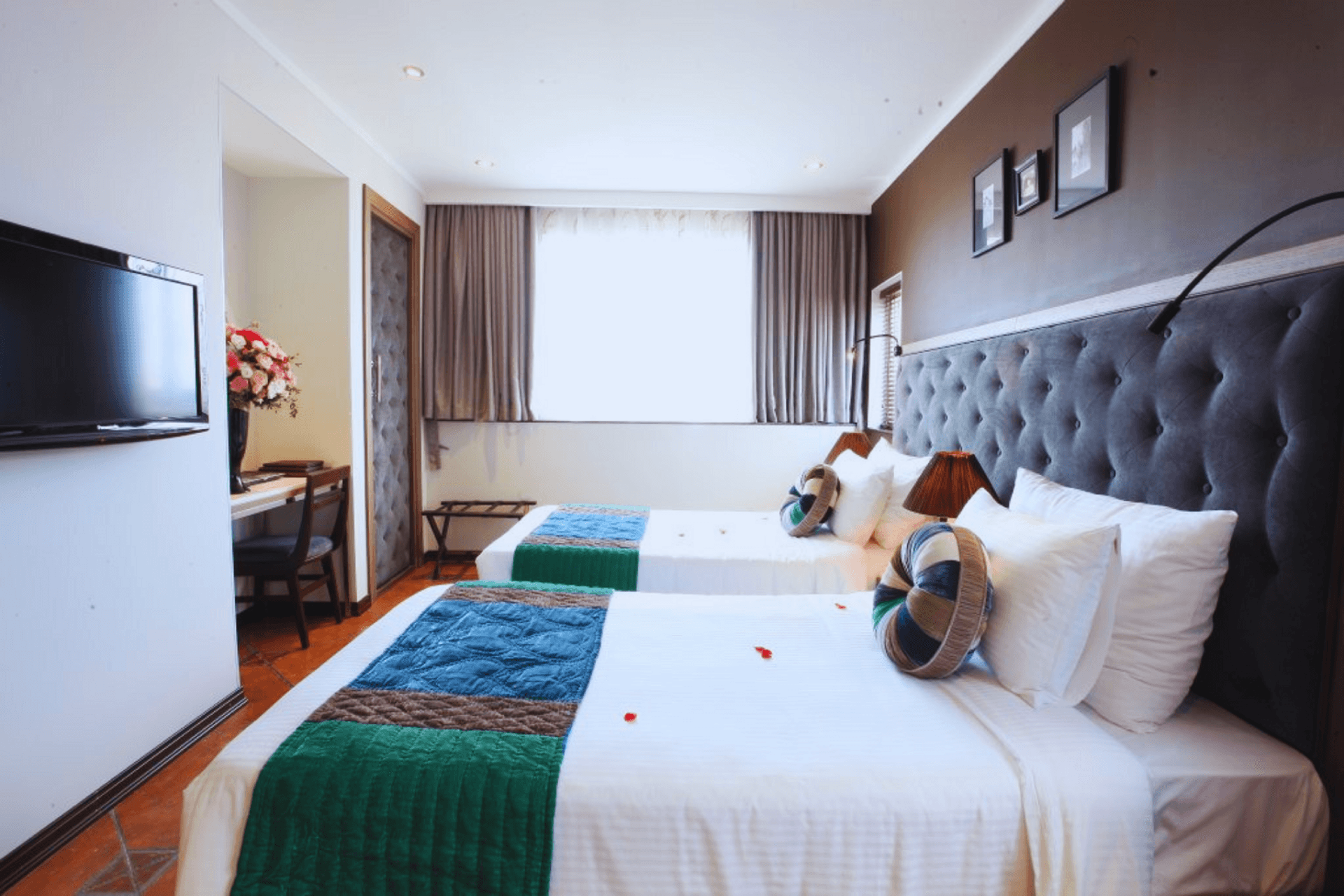 Hotel Emerald Waters Classy — 3