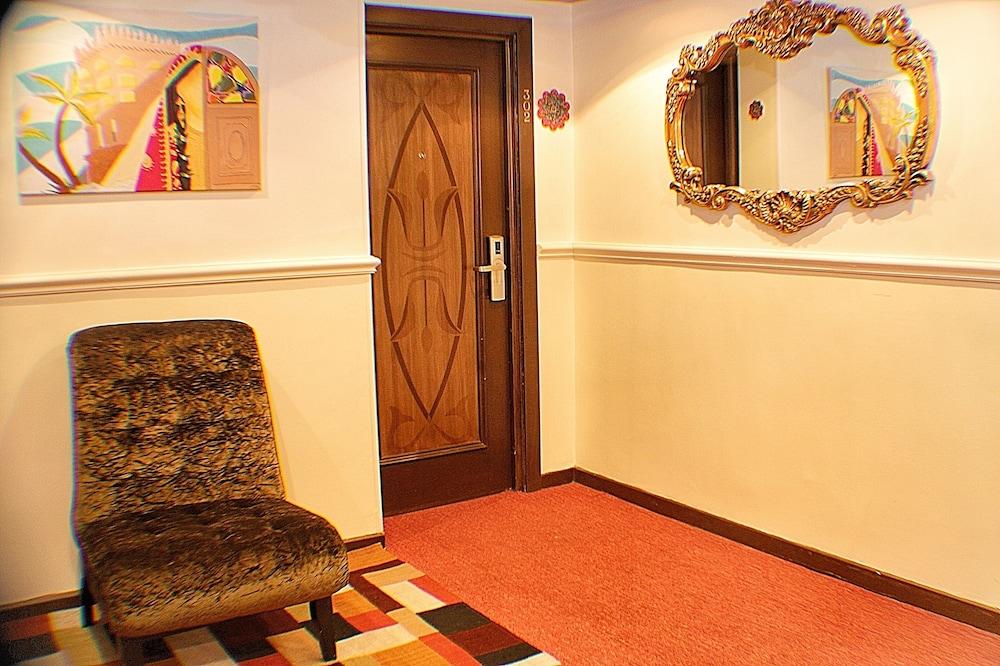 Carlton Tower Hotel — 1