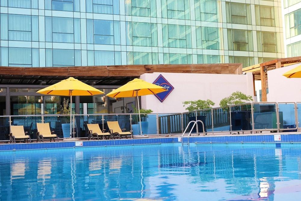 Crowne Plaza Jeddah — 6